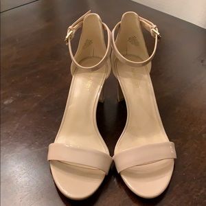 Nine West Nude Block Heels Sz 9